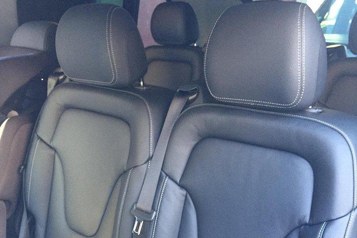 Private Transfer From or To Lisbon Airport
