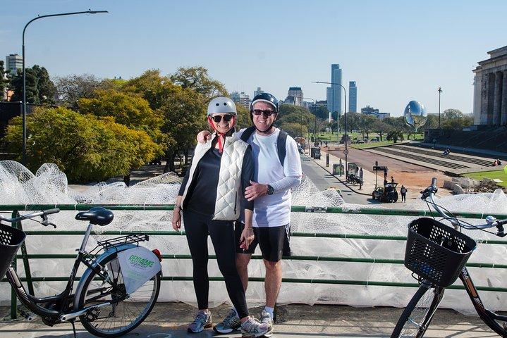 Passeio de bicicleta pela Recoleta e Palermo - Tour privado
