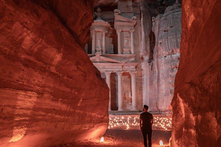 Excursão de 5 dias: Amman Petra Jerash Mount Nebo Castelo de Shobak Wadi Rum Red & Mar Morto
