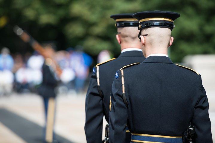Arlington Cemetery Tour met kleine groep & wisseling van de wacht