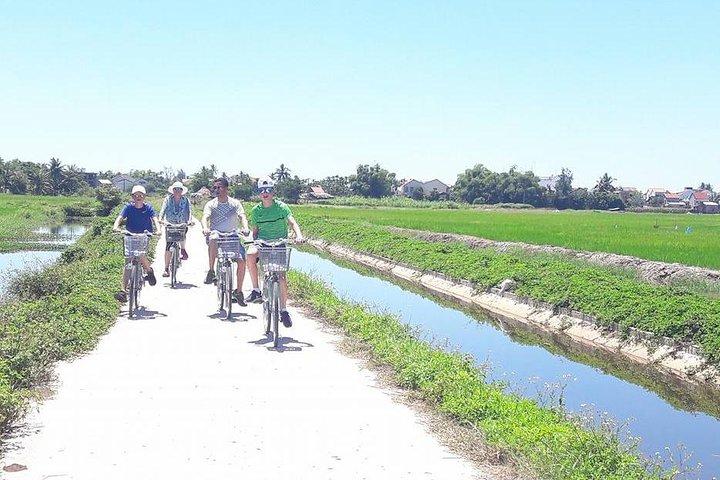 Hoi An plattelandsfietstocht (groentedorp - mandboot - vissersdorp)