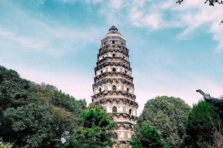 Excursão privada em Suzhou com Tiger Hill, Shantang Street e Zhouzhuang Water Town