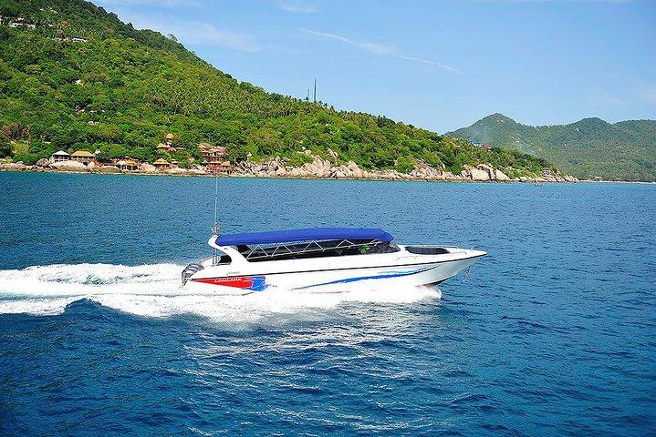 Pig Island Experience By Speed Boat, Snorkeling, Kayaking Relaxing on the Beach