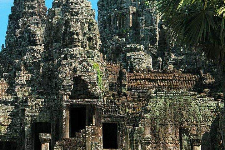 Angkor Temple Tour with Sunset - Small Group