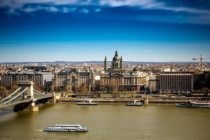 Private Transfer from Prague to Budapest, English-speaking driver