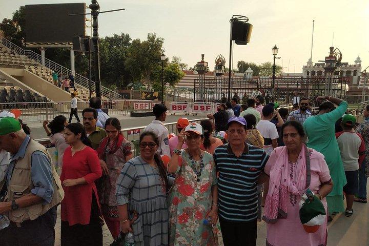 Amritsar Wagah grænseflagceremoni.