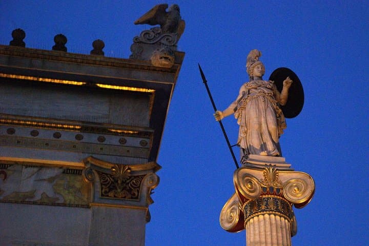 Athens by Night private tour /4 hours ( music & Folklore dance)