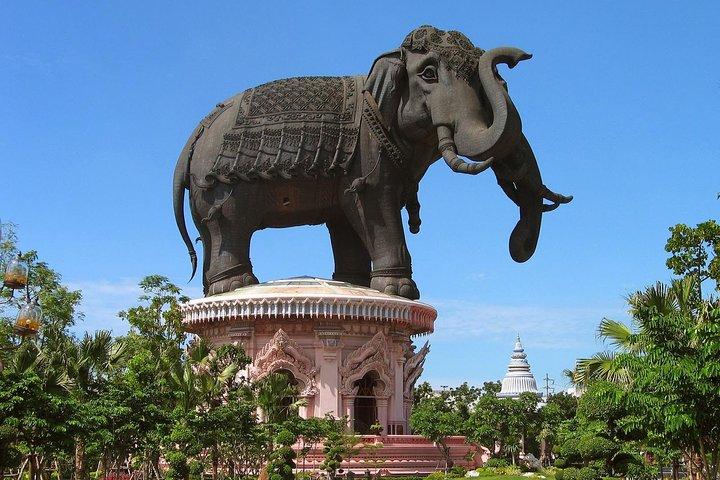 Entrada al Museo Erawan en Bangkok