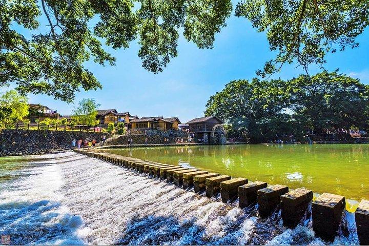 Guia e carro: excursão particular de um dia à vila de Gaobei Tulou e Yunshuiyao