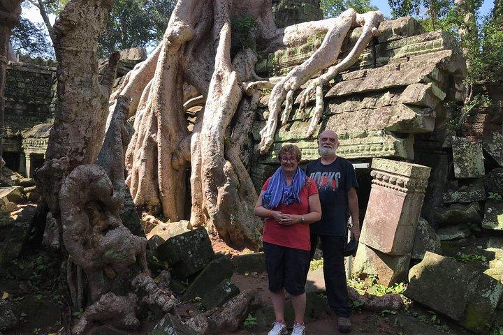 Private Angkor Sunrise Guided Tour