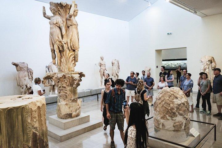 Athens: Delphi Small Group Experience with Arachova visit