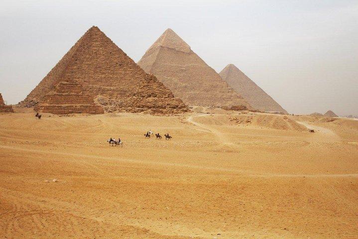 Cairo Day Tour To Giza Pyramids, Old Cairo, Citadel & Bazaar