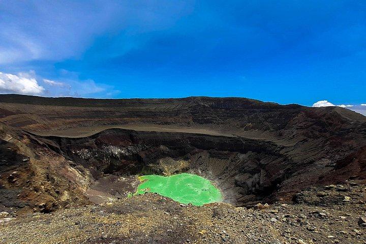 初期サンタアナ火山アドベンチャーハイキング+コアテペケ湖