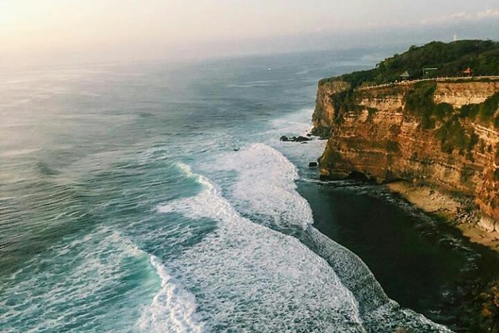 Excursão privada templo tanah lot e templo uluwatu - wifi grátis