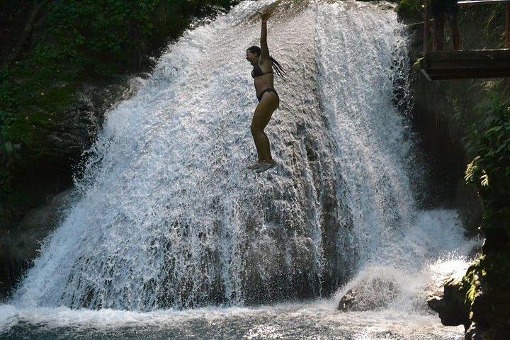 Tour privato da Falmouth a Ocho Rios Blue Hole e Tubing