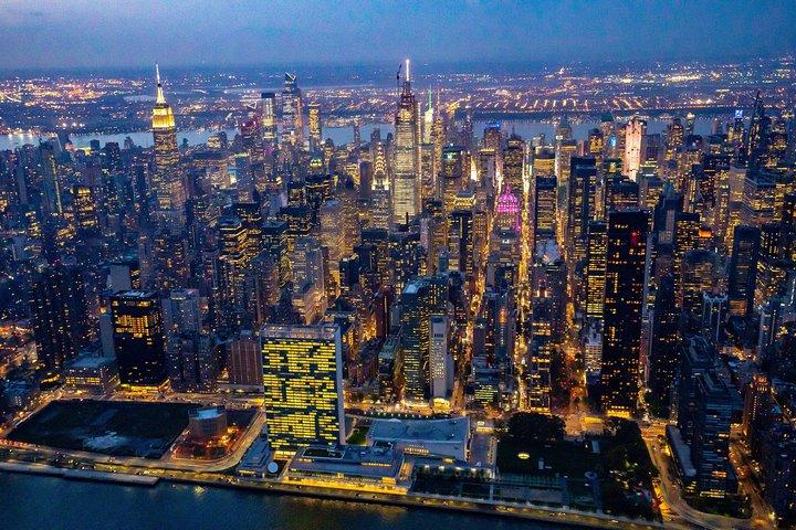 Tour de helicóptero de Manhattan a partir de Westchester (compartilhado)