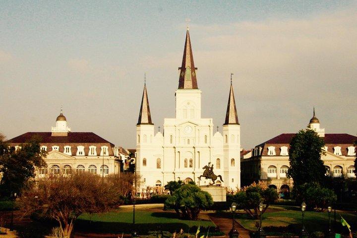 Tour a piedi e storia del quartiere francese di New Orleans