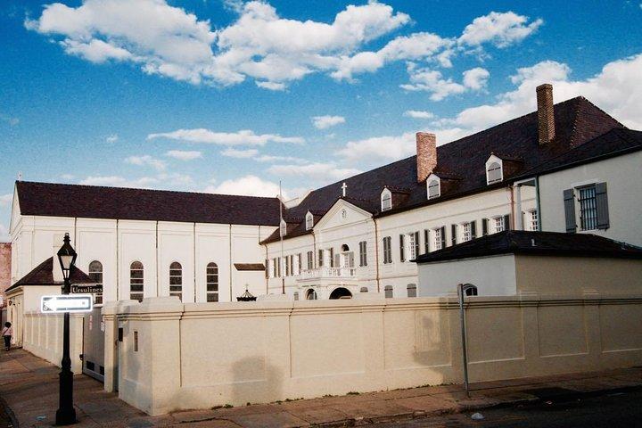Tour a piedi e storia del quartiere francese di New Orleans