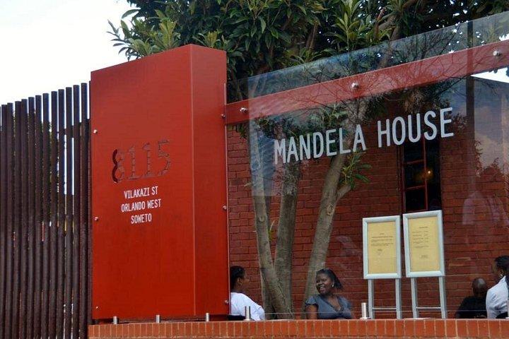 Museums of Johannesburg & Soweto Tour