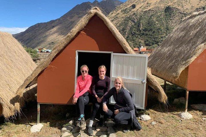 Salkantay Trail to Machu Picchu - 4 日間ツアー