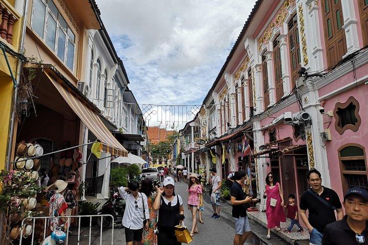 Visite guidée personnalisée avec un guide local privé de Phuket (8 heures)