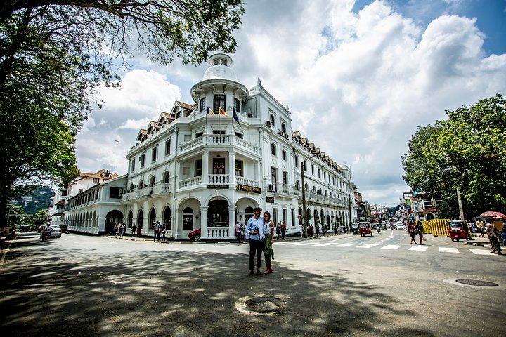 Kandy City Day Tour avec un guide certifié
