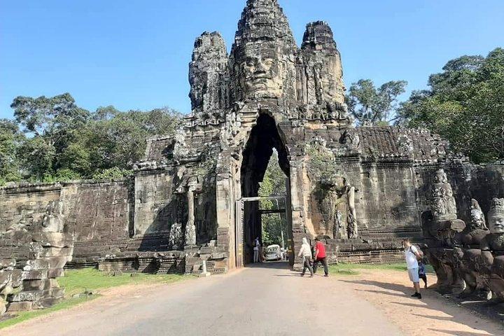 2 - Día 'Angkor & Floating Village' Tour guiado