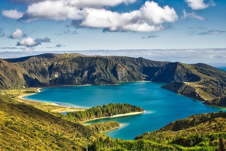 Van Tour Sete Cidades + Lagoa do Fogo終日