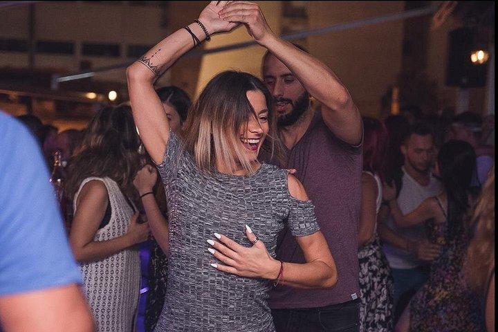 Miami Salsa Lovers Dance Experience