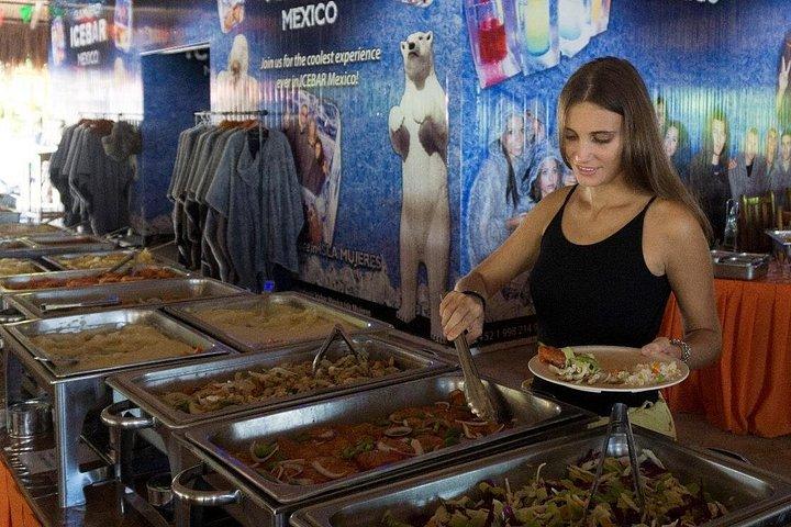 カンクン、イスラ ムヘーレスへのカタマラン オールインクルーシブ ツアー
