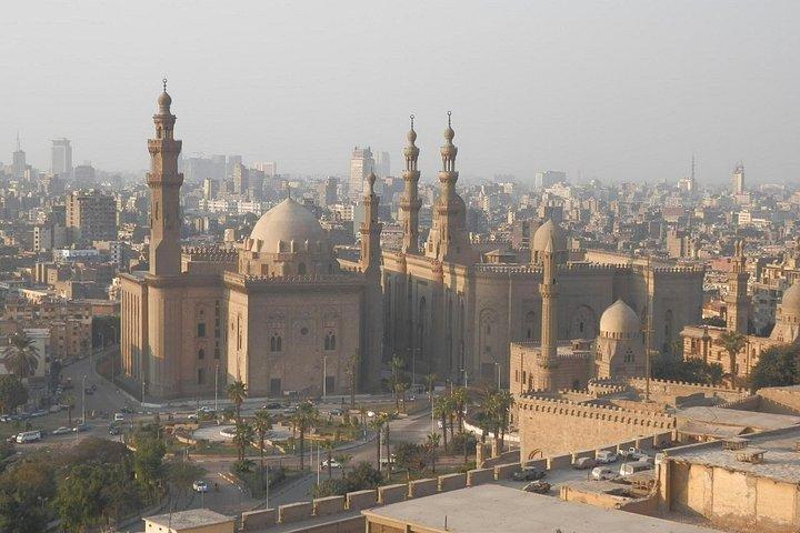 イスラムカイロ日帰りツアー：シタデル、歴史的モスク＆ハーン・エル・ハリーリ