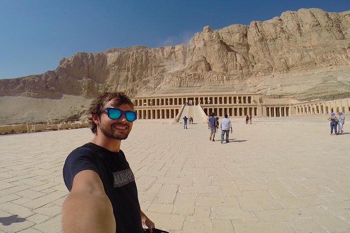 ルクソールの西岸へのガイド付き旅行