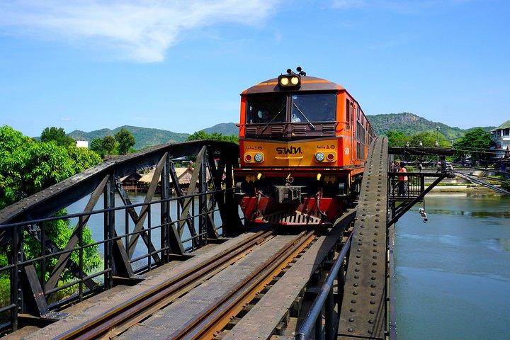 Kanchanaburi River Kwai and Death Railway Tour saindo de Banguecoque