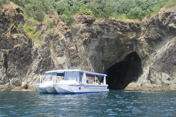 Tour en bateau à fond de verre