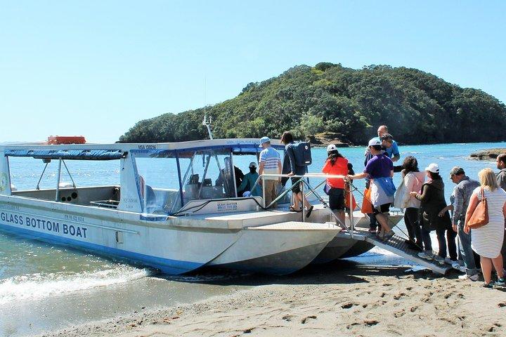 Tour en bateau à fond de verre
