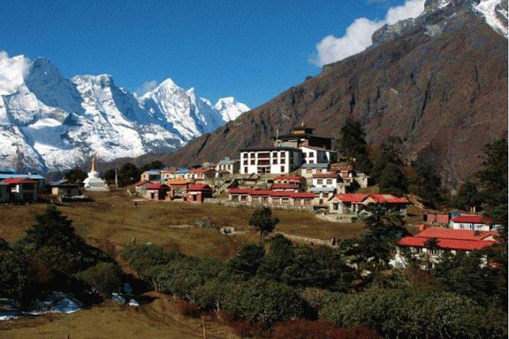 7 Tage Everest Base Camp Trek mit Hubschrauberrückflug