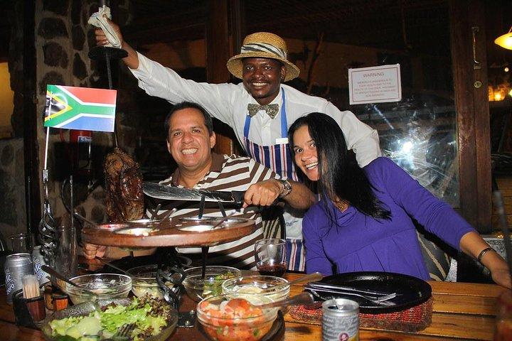 Pranzo al ristorante Carnivore a Nairobi