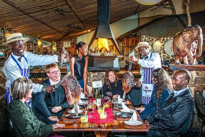 Pranzo al ristorante Carnivore a Nairobi
