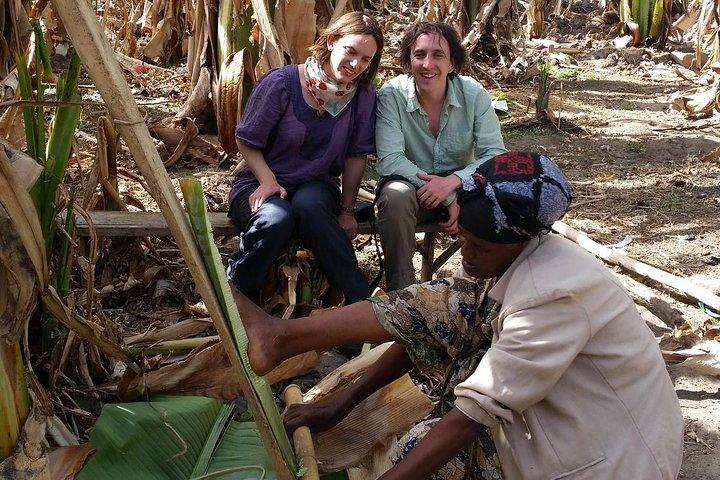 Excursão a Melka Kuntre, Tiya e Adadi Mariam