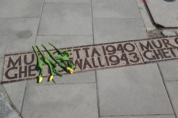 Rundgang durch das Warschauer Ghetto