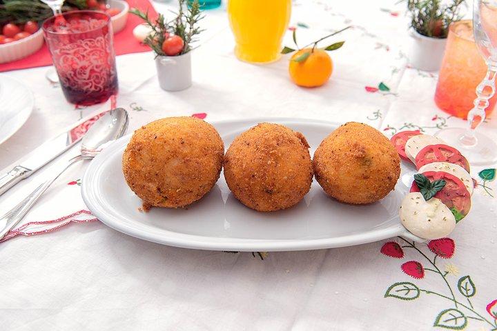 Kochen und Essen mit einem Einheimischen in Catania von Cesarine