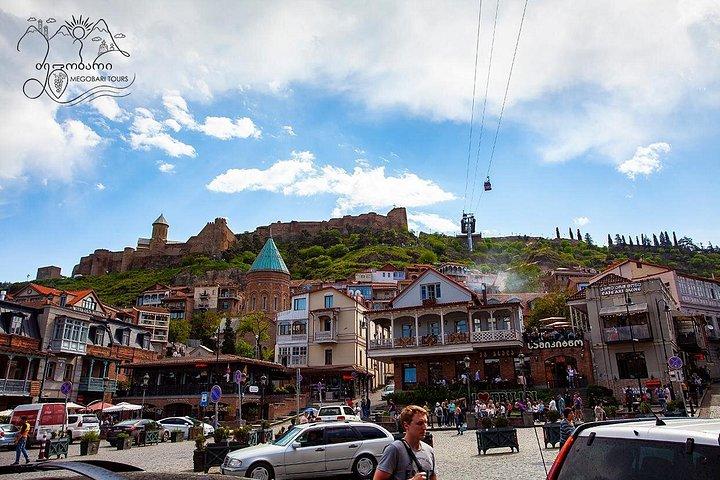 From Kutaisi: Mtskheta and Tbilisi Day Trip with Guide