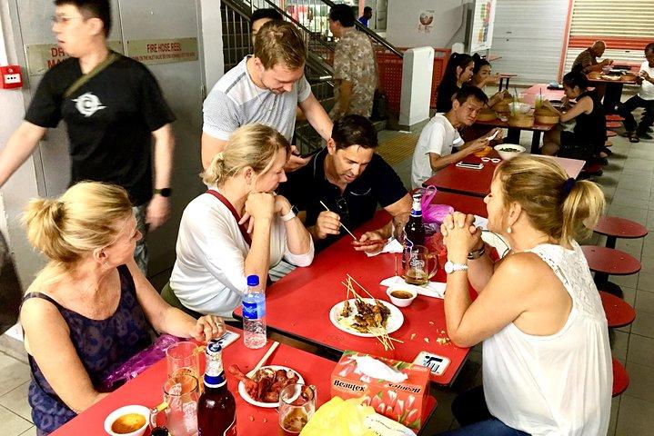 Singapore: UNESCO Street Food & Cultural Experience