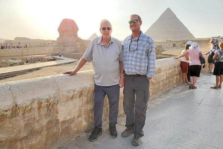 Tour di un giorno alle Piramidi di Giza Saqqara Memphis e Dahshur dal Cairo