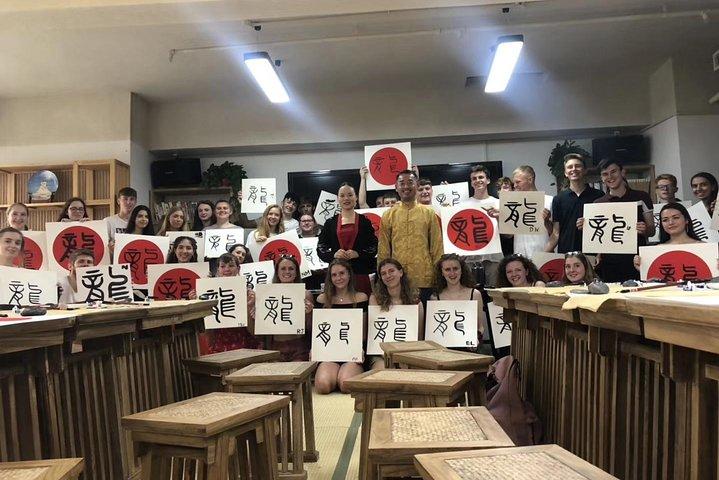 Classe di calligrafia cinese per piccoli gruppi