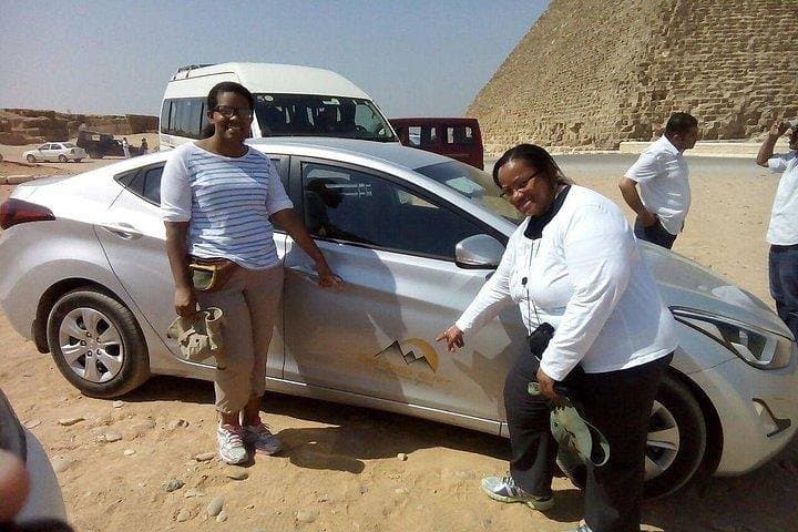 Private Airport transfer from Cairo or Giza to Cairo Airport