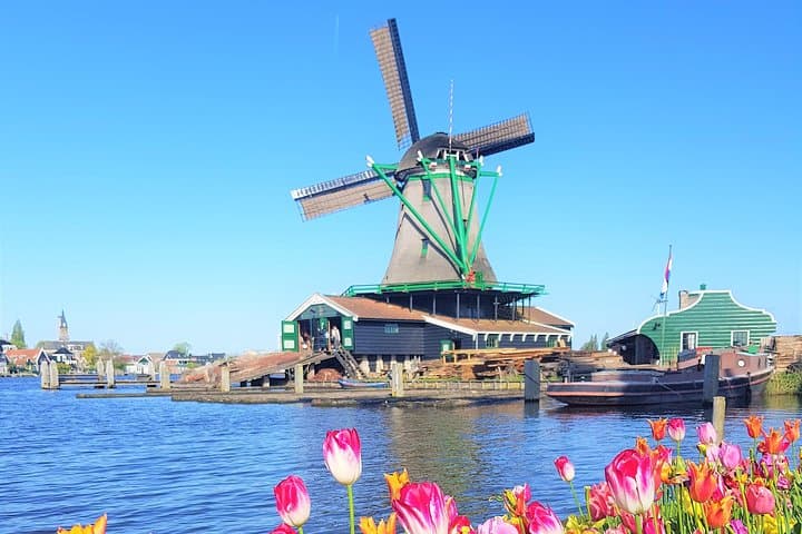 From Amsterdam Zaanse Schans Edam Marken & Volendam Private Tour
