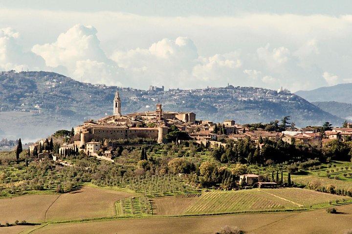 Pienza och Montepulciano by Tuscan Hills från Rom privat rundtur