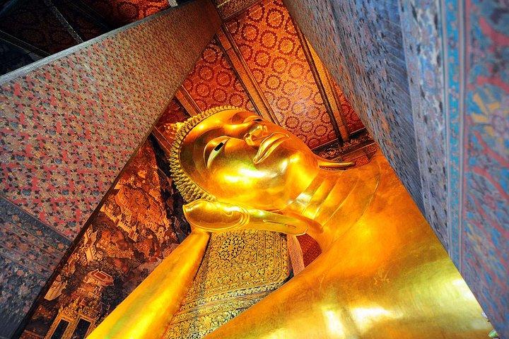 Bangkok Selfie Expert Tour : Mercado de flores, Wat Traimit & Wat Pho