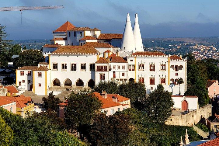 Tour dei monumenti privati ​​a Lisbona da Lisbona